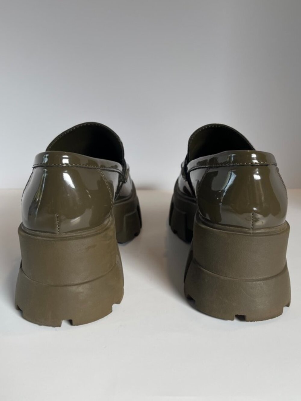 Aldo Bigstrut Bigshow Lug Sole Loafer 7.5 Olive Green Patent Chunky Platform - Picture 4 of 9